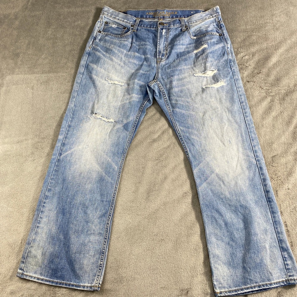 American Eagle Jeans Mens 36x30 Light Blue Classic Bootcut Distressed Ripped